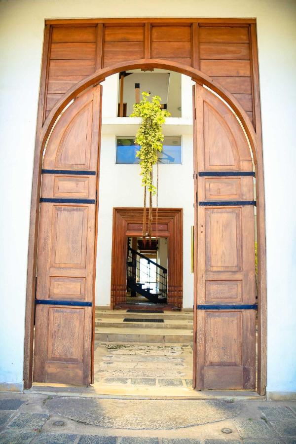 The Cove Hotel Negombo Eksteriør billede