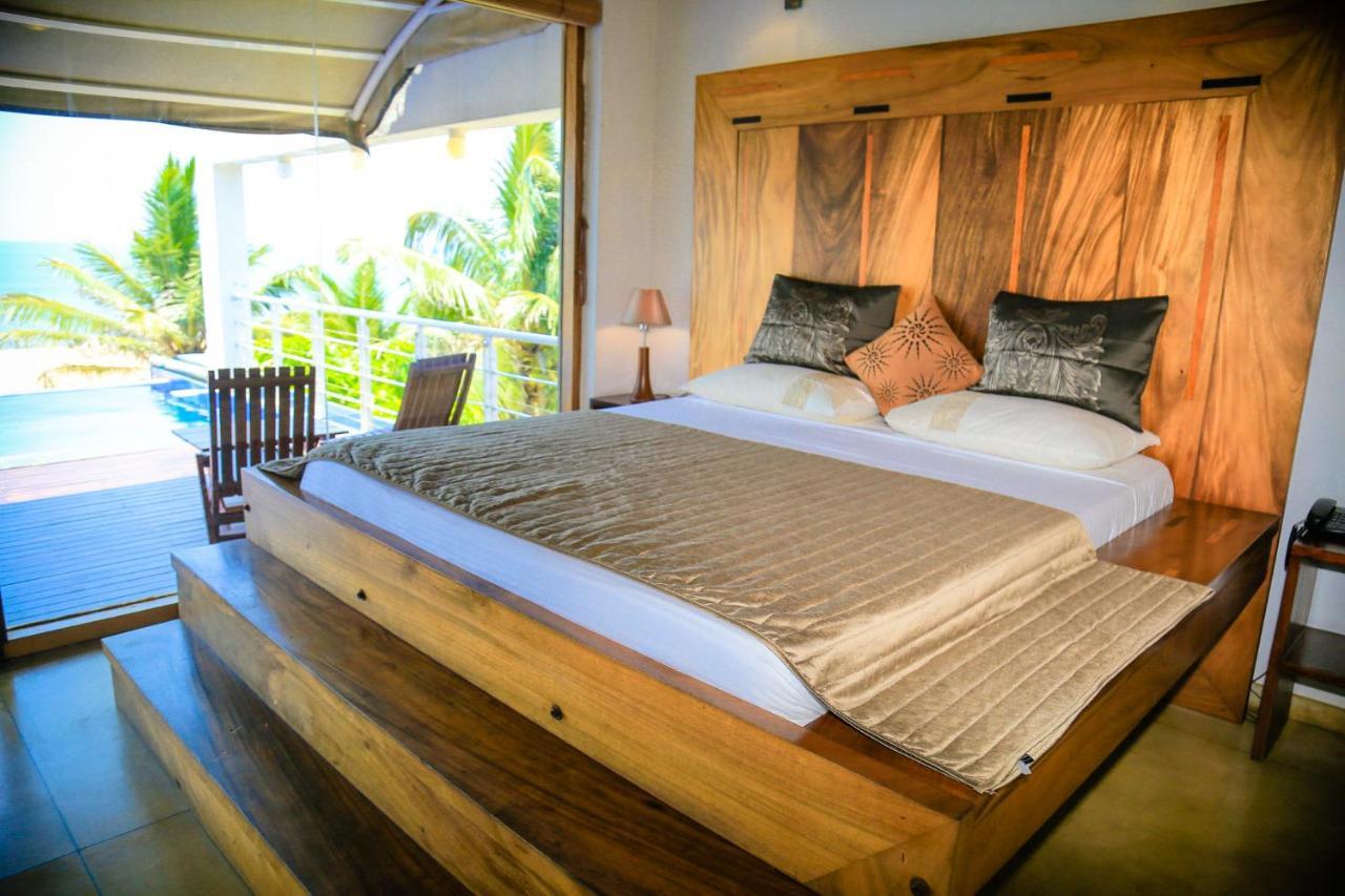 The Cove Hotel Negombo Eksteriør billede