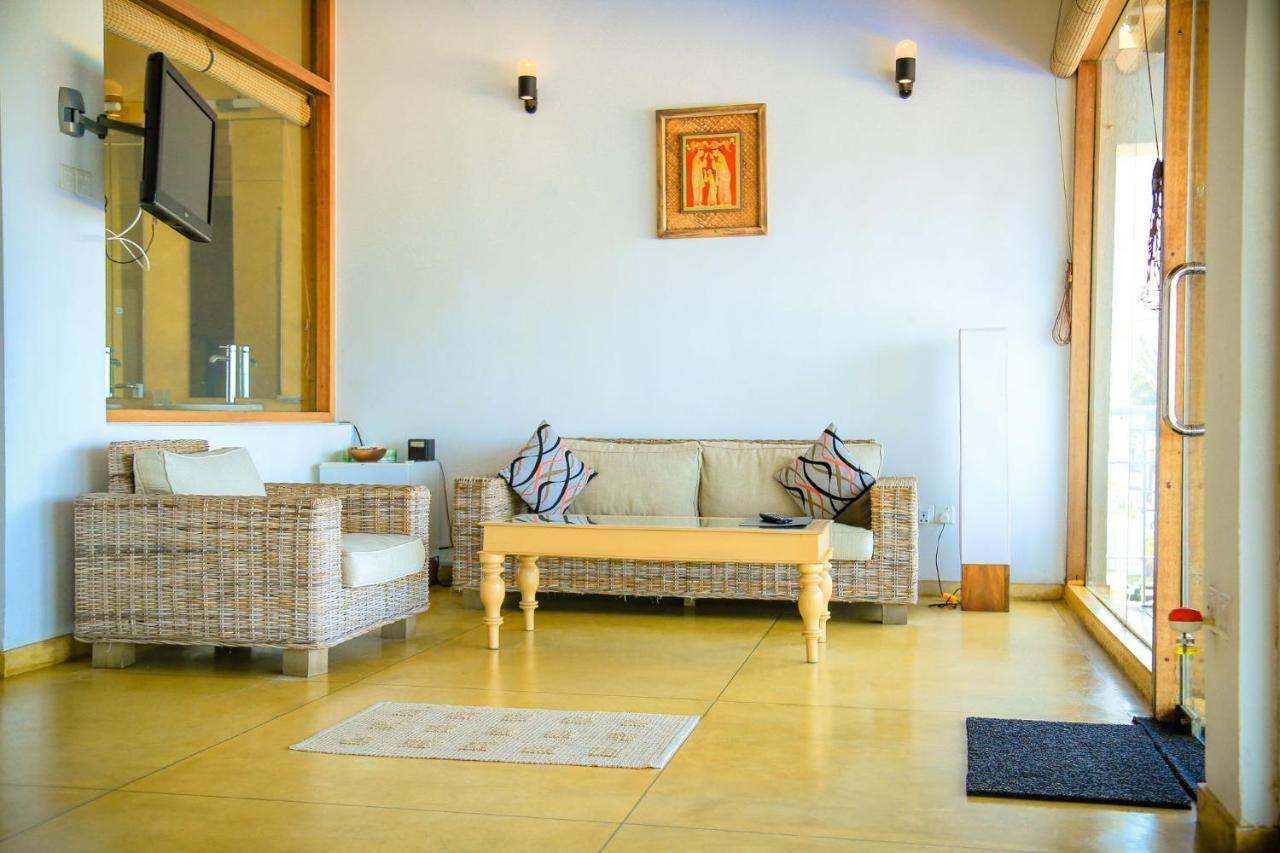 The Cove Hotel Negombo Eksteriør billede