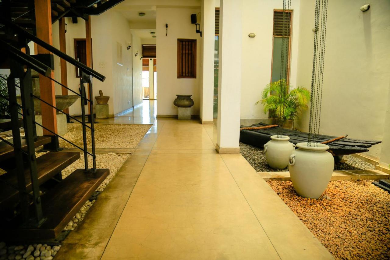 The Cove Hotel Negombo Eksteriør billede